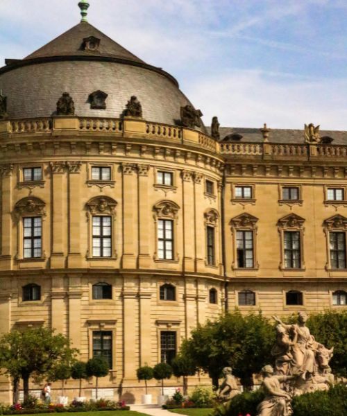 Würzburg großes altes Haus
