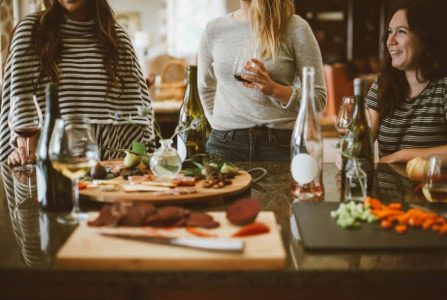 Gemeinsames Abendessen, Dinner mit dem Unternehmen